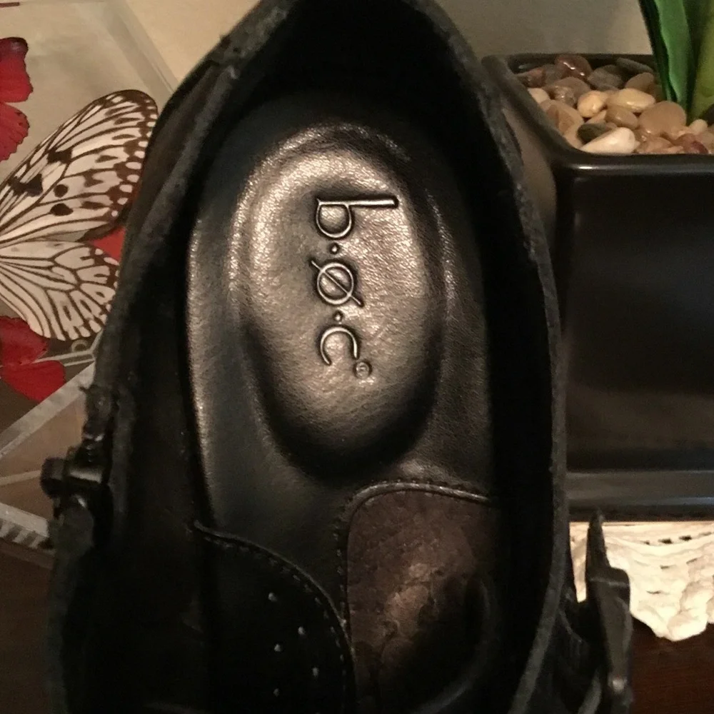 b.o.c. Black Leather Ankle Booties with Buckle Straps